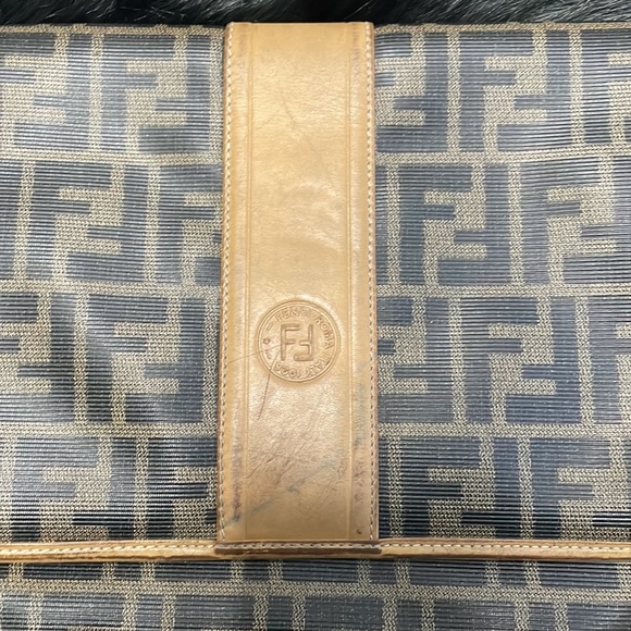 Vintage Authentic Fendi Bag - Picture 3 of 16